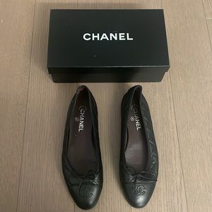 Chanel black Quilted ballerina size 41 ballet flats